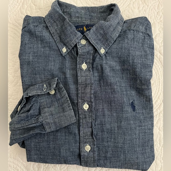 Polo Ralph Lauren Classic Fit Long Sleeve
Button Down-EUC- size L (14-16) - Picture 5 of 8